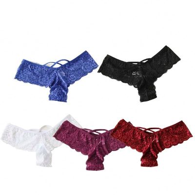 I mutandoni neri di nylon della tanga 4XL 5XL merlettano i mutandoni sexy della biancheria intima delle donne