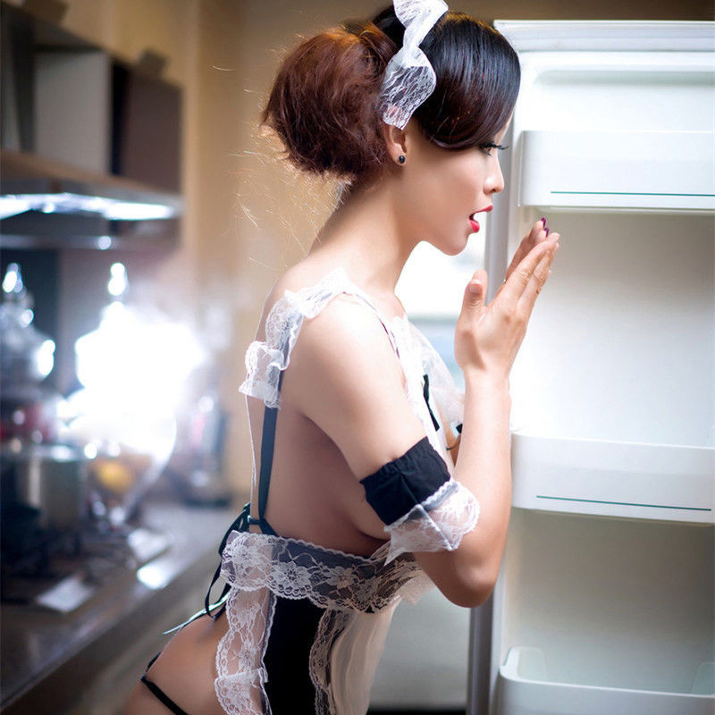 Il vestito senza maniche dalla bamboletta del poliestere breve collega la domestica con un manicotto sexy di cosplay delle bretelle della biancheria