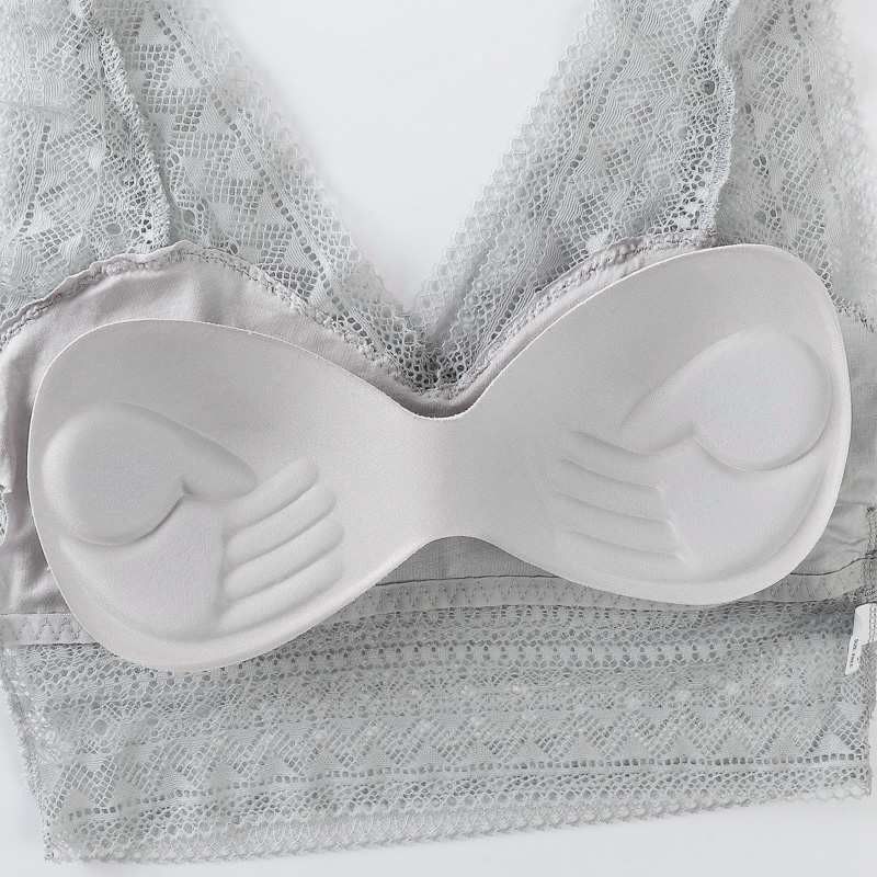 Insieme sexy del reggiseno delle mutandine dei pantaloni a vita bassa