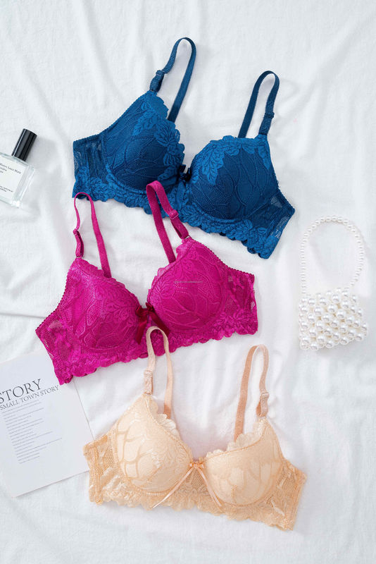 Le ragazze adattano a 50-60kg le donne sexy reggiseni che 75B senza cuciture 75C 75D spingono verso l'alto la radio