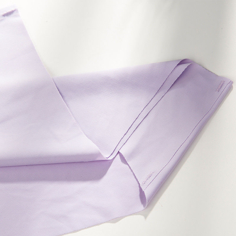 Insiemi comodi di seta del reggiseno e delle mutandine delle mutandine XXL della biancheria intima delle signore del ghiaccio
