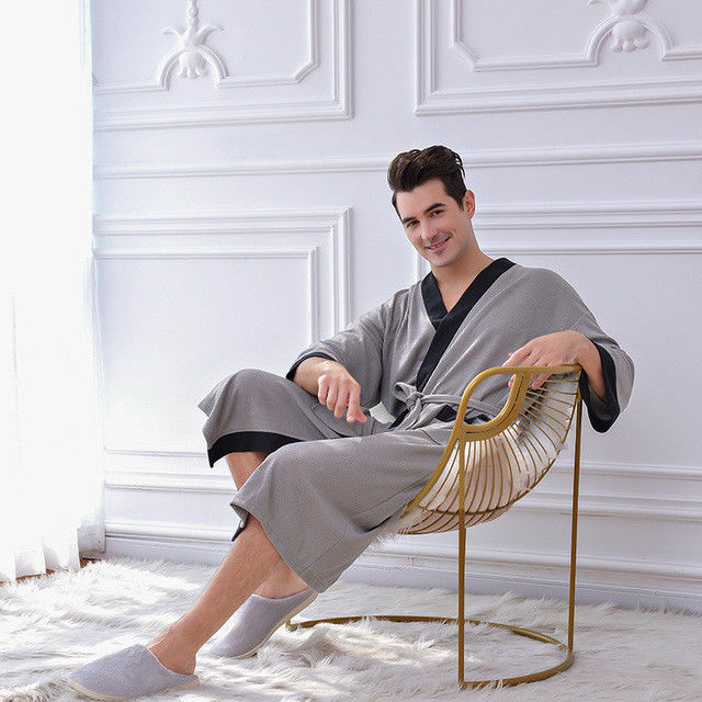 Cardigan caldo del tessuto degli insiemi degli uomini dei pigiami del kimono dell'accappatoio della camicia da notte