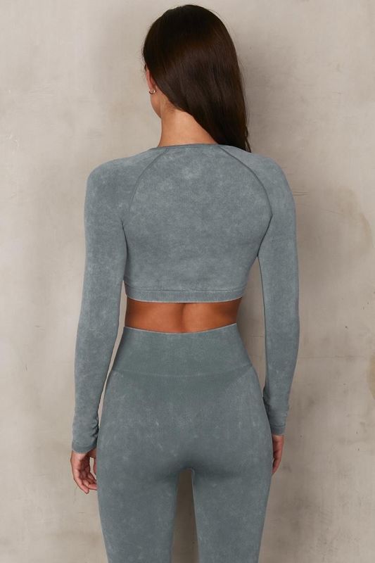 L'yoga posteriore della palestra della chiusura copre il busto senza cuciture costolato del vestito 58cm di yoga